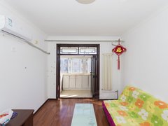 北京房山燕山羊耳峪里  两居室  家具觉得齐全  干净  有钥匙出租房源真实图片