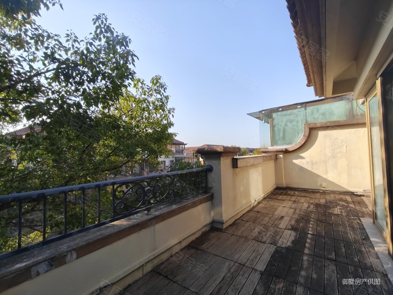 杭州房产网>杭州二手房>余杭二手房>五常二手房>大华西溪风情(别墅)>