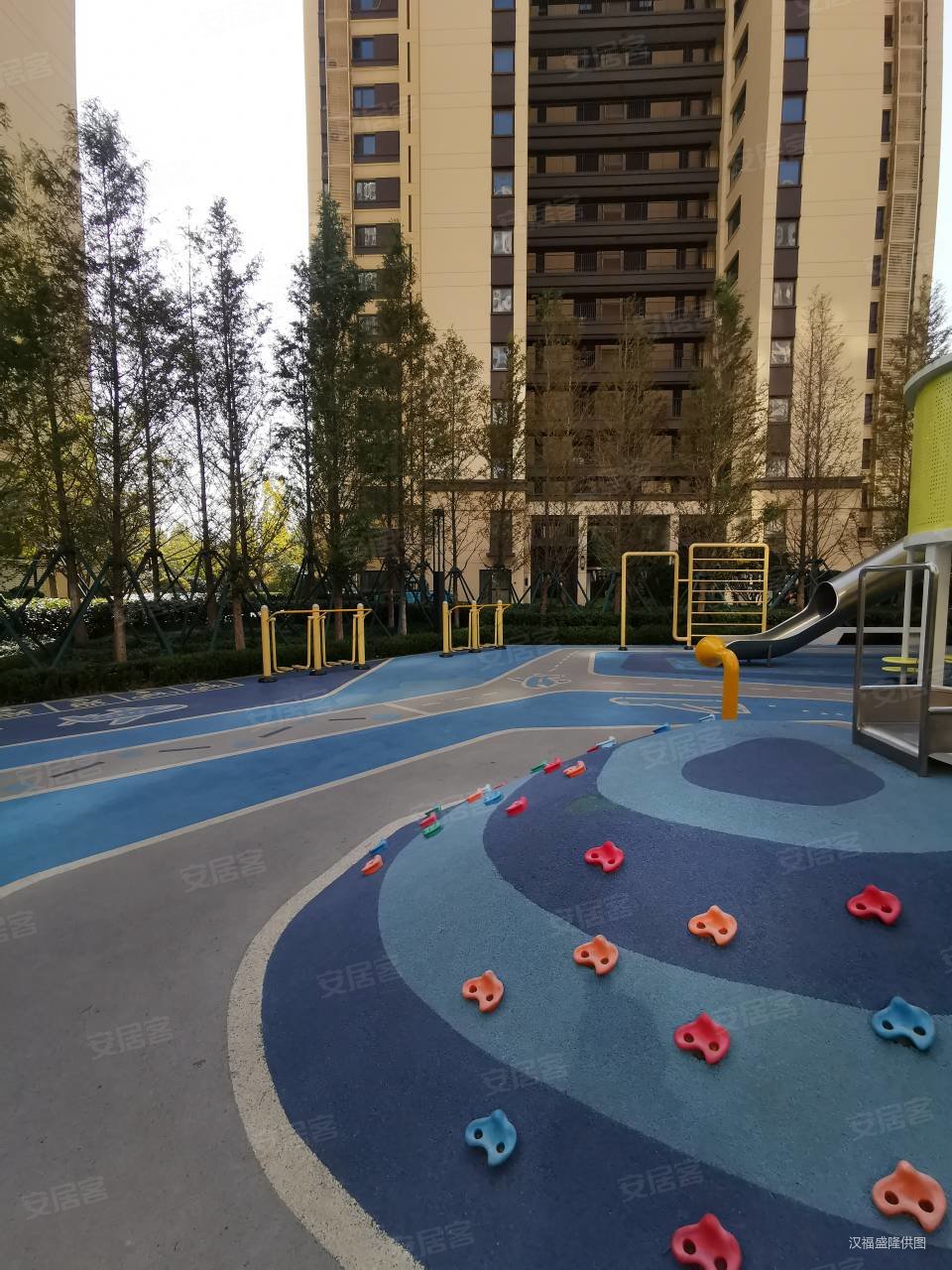 胶州华润城(一期a区)3室2厅1卫97.02㎡南北80万