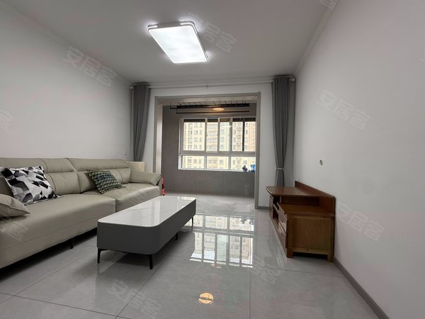 徐州新沂新华路西城耕雲西城耕耘 三室两卫家具家电齐全拎包入住出租房源真实图片