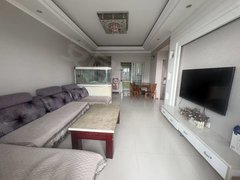 泸州江阳水井沟鼓楼新世界，电梯，2室1厅，1700元每月出租房源真实图片