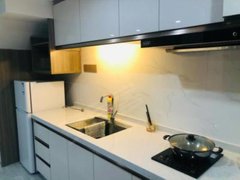 镇江丹徒宝龙广场宝龙公寓挑高精装拎包入住南北通透家电齐全交通方便环境不错出租房源真实图片
