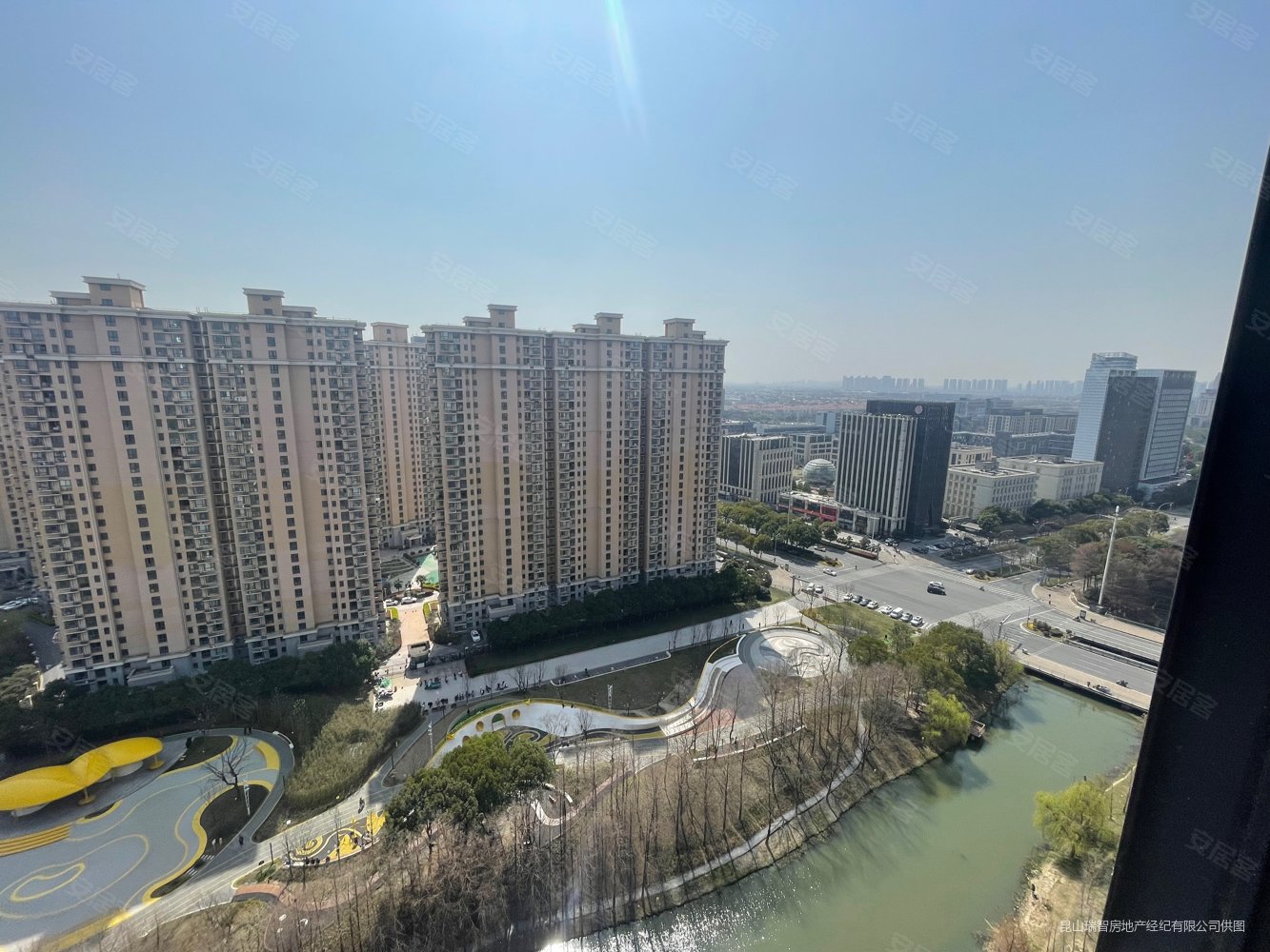 上海裕花园房东诚心出售大两房精装修领包入住满五