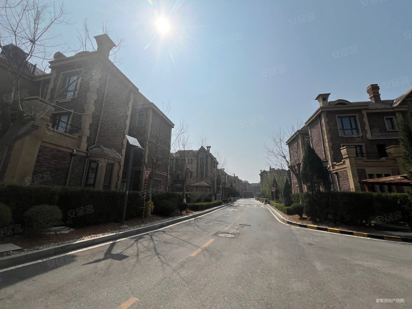 世茂御龙海湾别墅