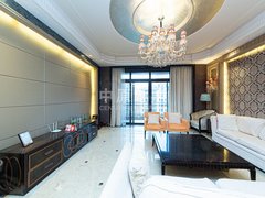 上海浦东花木客厅带阳台，独立电梯，繁华地段，房型正气，居家装修出租房源真实图片