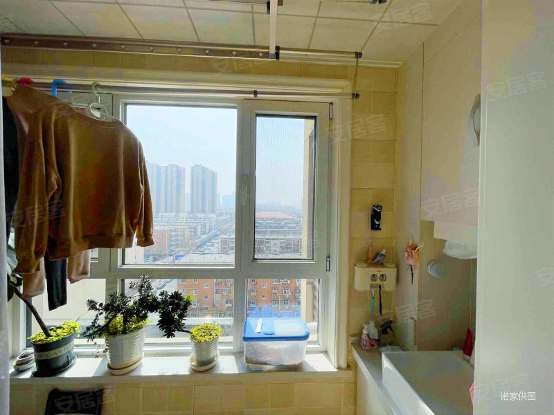 翰澜苑有电梯医疗配套成熟近地铁南北通透小三房