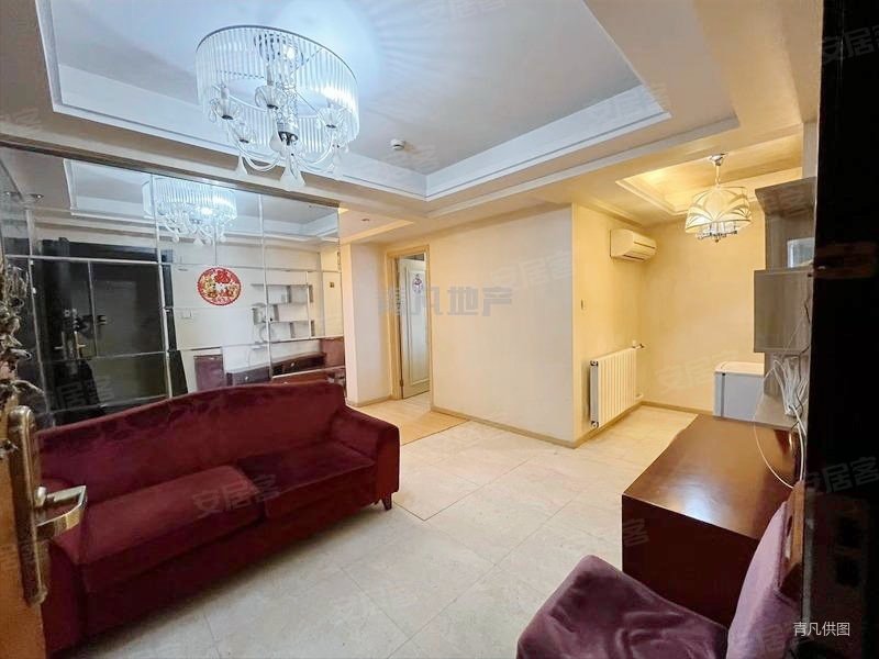 君临大厦 两室平层带煤气 阳面看海河摩天轮 可租3000元