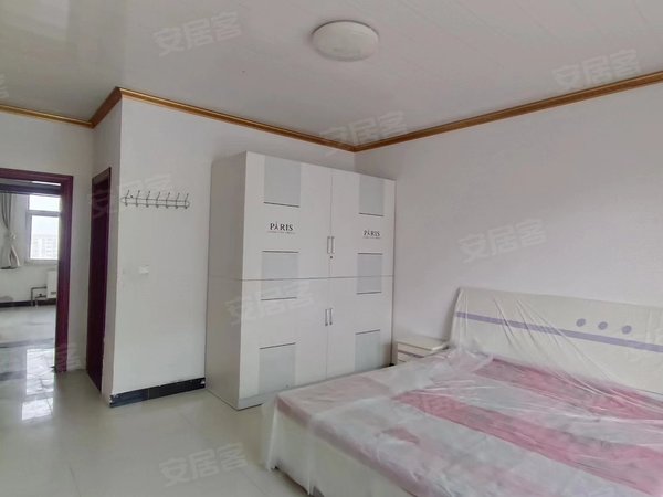 安阳滑县滑县城区锦和新城瑞苑新区锦和瑞园中装四室两厅两卫家具家电齐全年租12000包物业出租房源真实图片