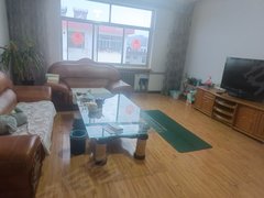 庆阳西峰西峰城区急租精装修四居室没有物业费小区环境好随时看房拎包入住出租房源真实图片