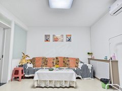 威海经区皇冠皇冠中区住人二楼，75平，两室精装全套家具家电，拎包入住。出租房源真实图片