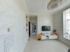 泉州鲤城东街金山北区 金山七中陪读 楼梯精装三房 家具家电齐全 采光充足出租房源真实图片