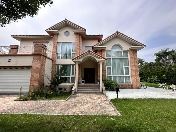 上海闵行马桥中房森林别墅新出简约奶油风独栋别墅 挑高厅 居家工作室