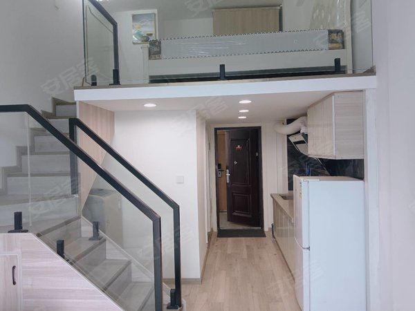 南昌西湖云飞路绿滋肴潮阳里南昌西湖万达广场精装loft公寓出租房源