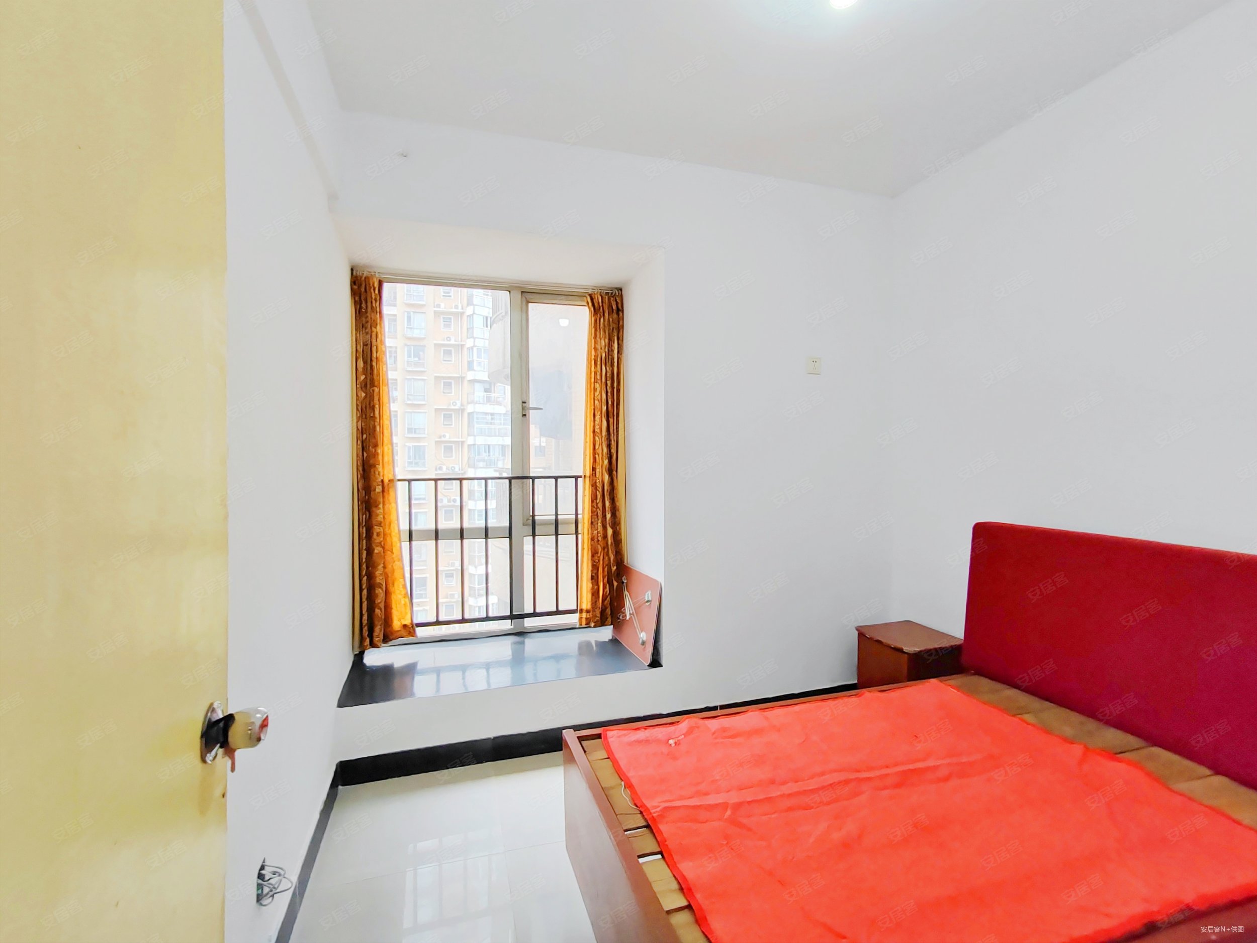 凯通国际城3室2厅2卫112.6㎡南86万