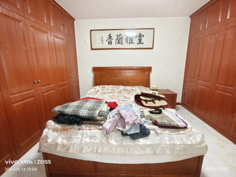 3层电梯顶层复式,精装微住,5室2卫,3代同堂,沿河观景,恒信伯爵公馆