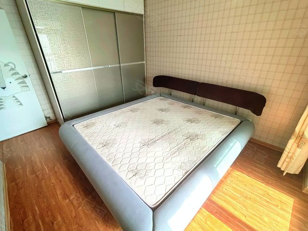 急租房交通便利靠近地铁brt省立东医院附近