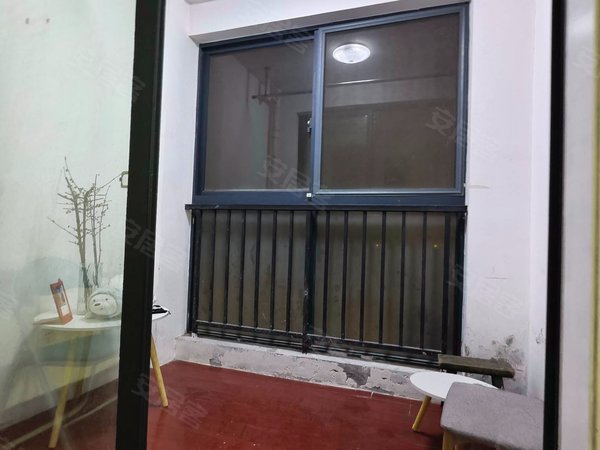 上海浦东川沙心圆西苑新上架,心圆西苑,电梯1房,大,实拍图,有钥匙出租