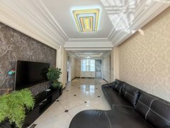 曲靖麒麟万达广场万达旁吉岸教育三居室电梯房带家具长租可配家电1450可谈出租房源真实图片