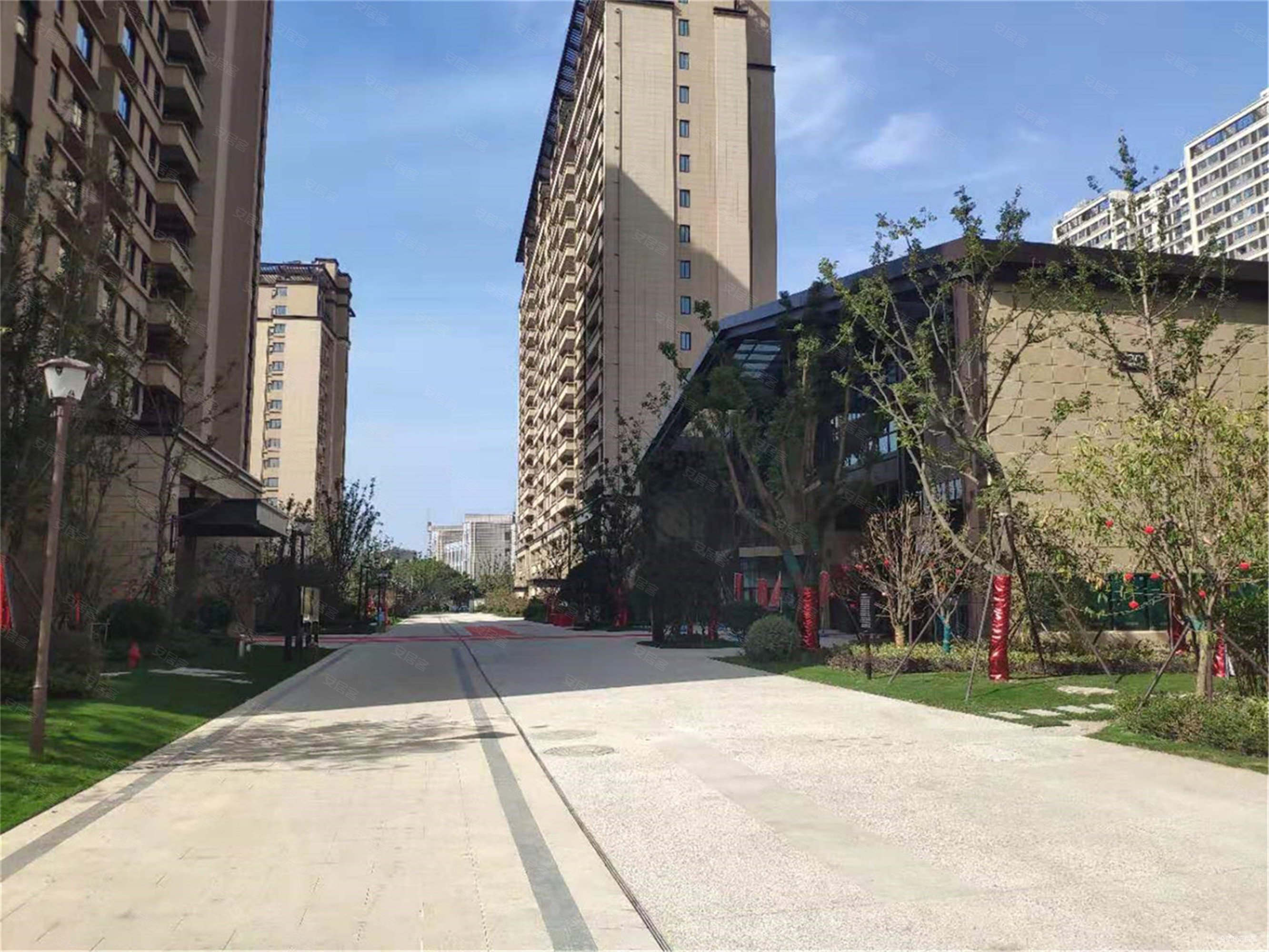 小区环境好,业主降价20万出售,看中价格可谈,江南境秀二手房,510万,3