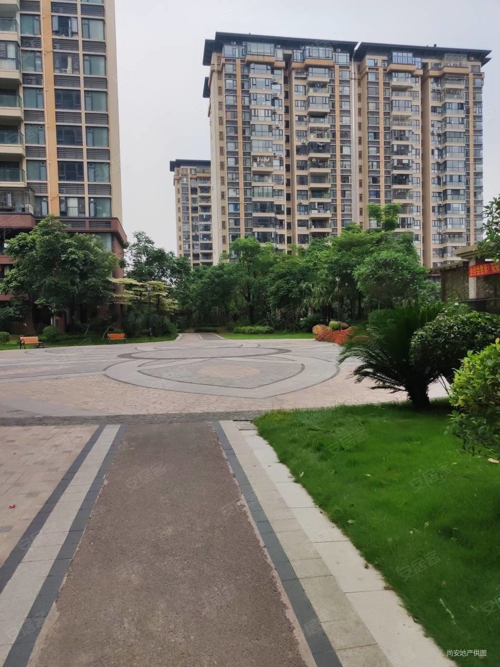 花曼丽舍精装大三房,南北通通透,装修豪华