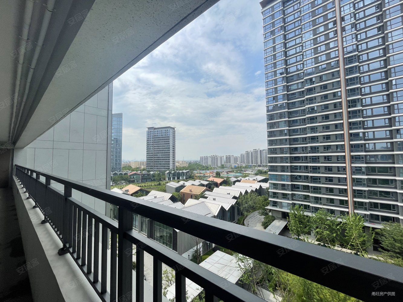 宁波房产网>宁波二手房>海曙二手房>望春二手房>宝龙雅戈尔江汇城(22