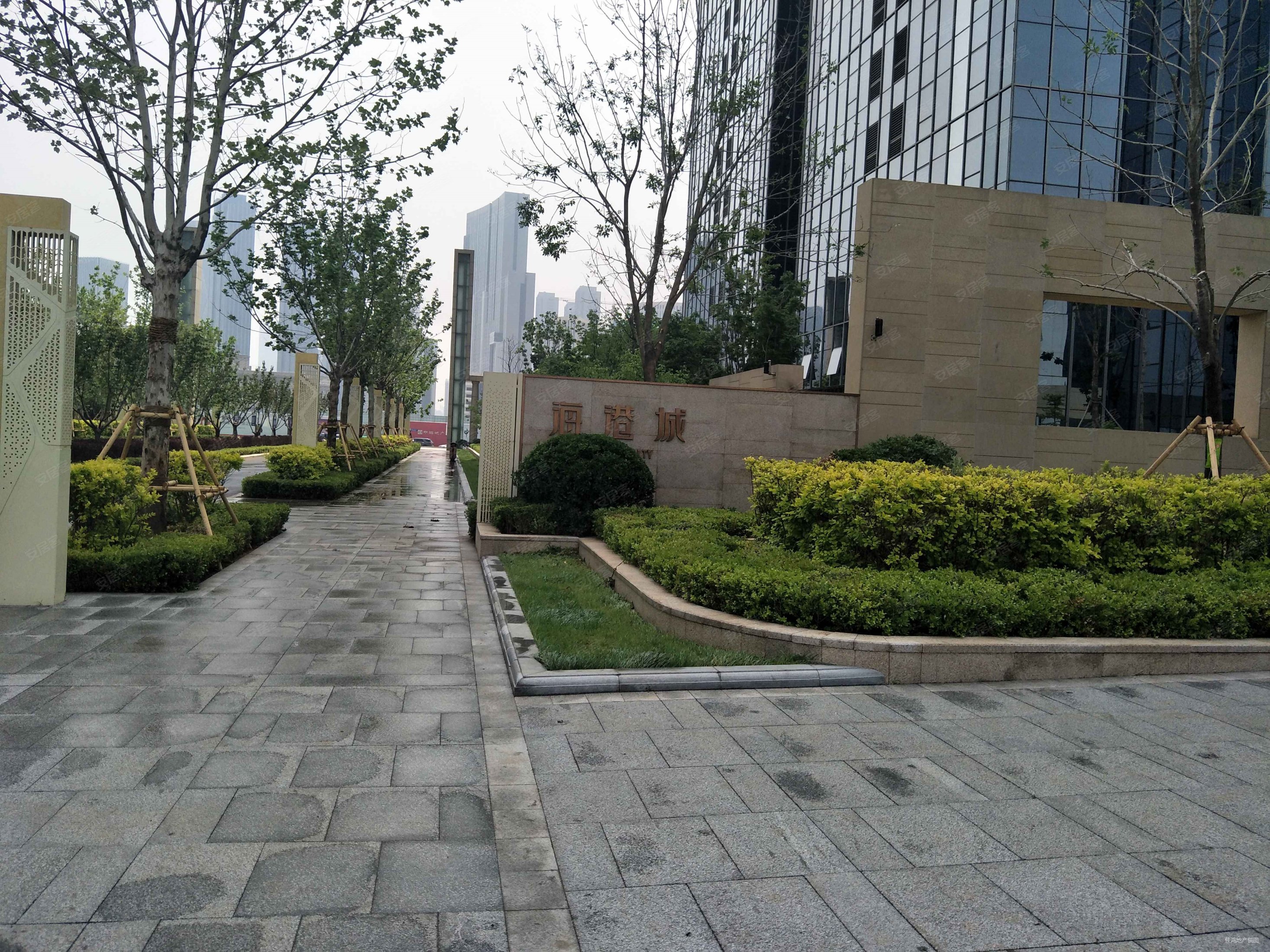 中山东港海港城一期精装现房头排瞰海3室大宅三梯一户