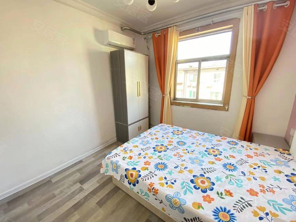 济南历下和平路和平路29号院济南租房精装单间 可月付特价房 拎包入住