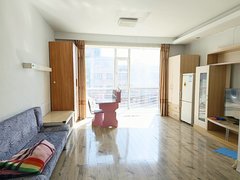 延边图们图们人民医院河南建工六金山嘉园6楼100平标准两室一厅精装家具家电齐全出租房源真实图片
