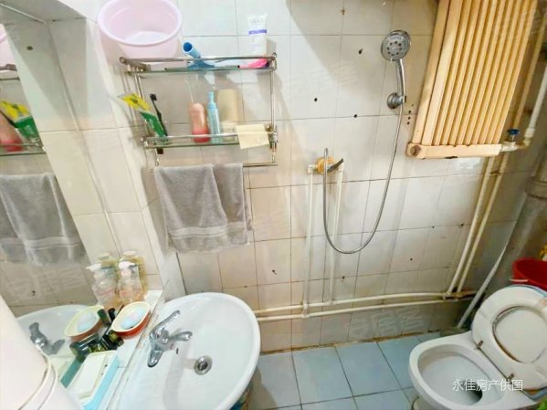 中山路沿线 地铁口 和平医院 南北朝向 2楼 交通方便,油漆厂宿舍(中山