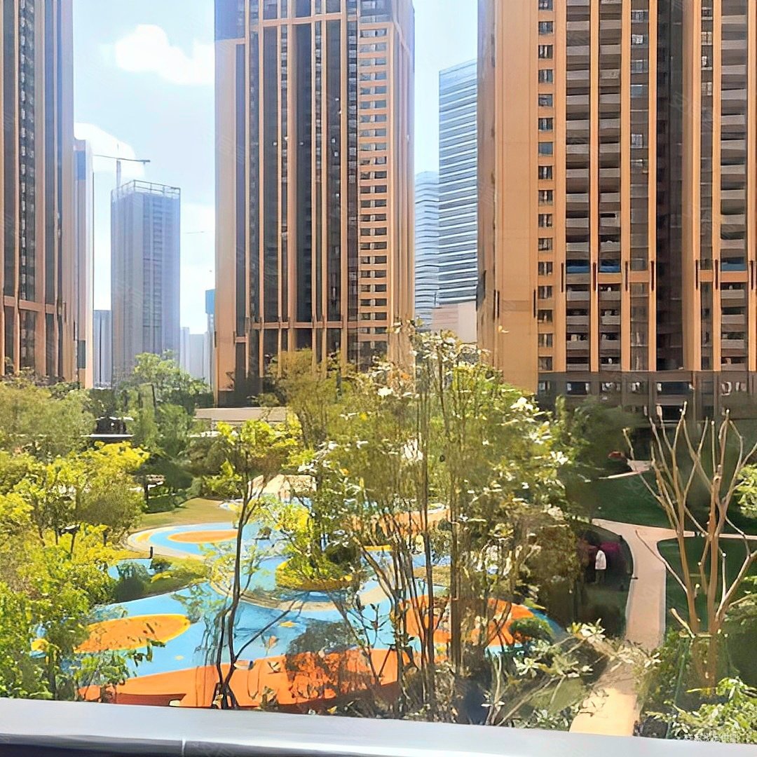 海伦国际依云郡3室2厅2卫126㎡南北128万