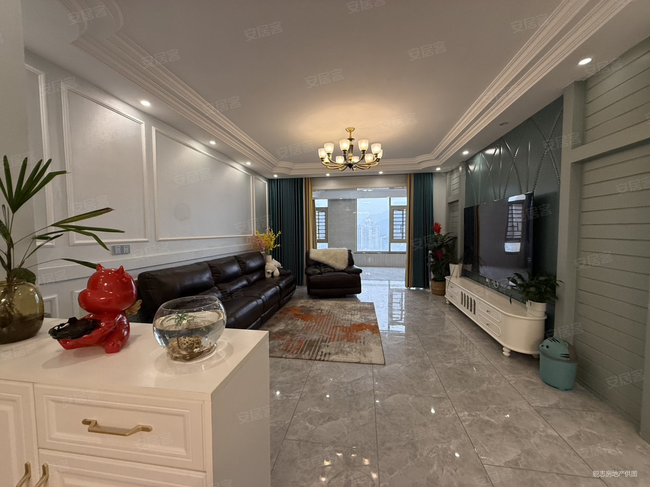 御学府小区4室2厅2卫144㎡东南128.8万