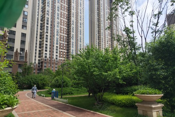 哈尔滨小区 江北小区 世茂大道小区 万达秀园