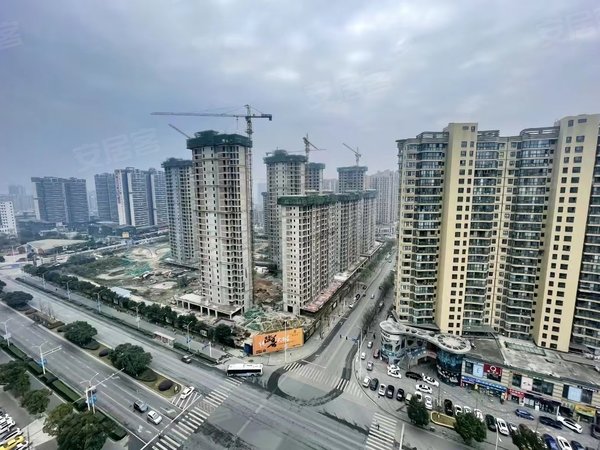 市第八人民医院青岛书院万达广场北方国贸购物,李沧租房-青岛58安居客