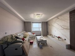 阿拉尔青松路时代城市广场凤凰人才公寓 三室两厅精装修 位于工业园区 上班方便 家电齐出租房源真实图片