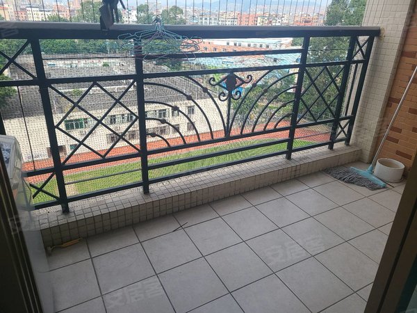 广州增城新塘海伦堡花园海伦堡新装修的2房,通风好出租房源真实图片