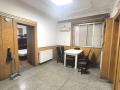 武汉江岸江汉路循礼门江汉北路金茂小区电梯带暖气的两房一厅整租出租房源真实图片