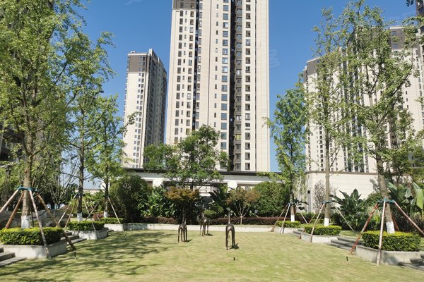 金科金辉博翠山鉴博b区