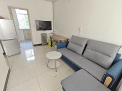 庆阳西峰西峰城区南街小学 庆一中 东方红 两居室带家具 停车方便 临近市医院出租房源真实图片