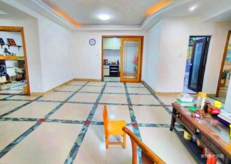 鸿业大厦 电梯房 打4折出 近地铁 交通便捷 精装可拎包入住