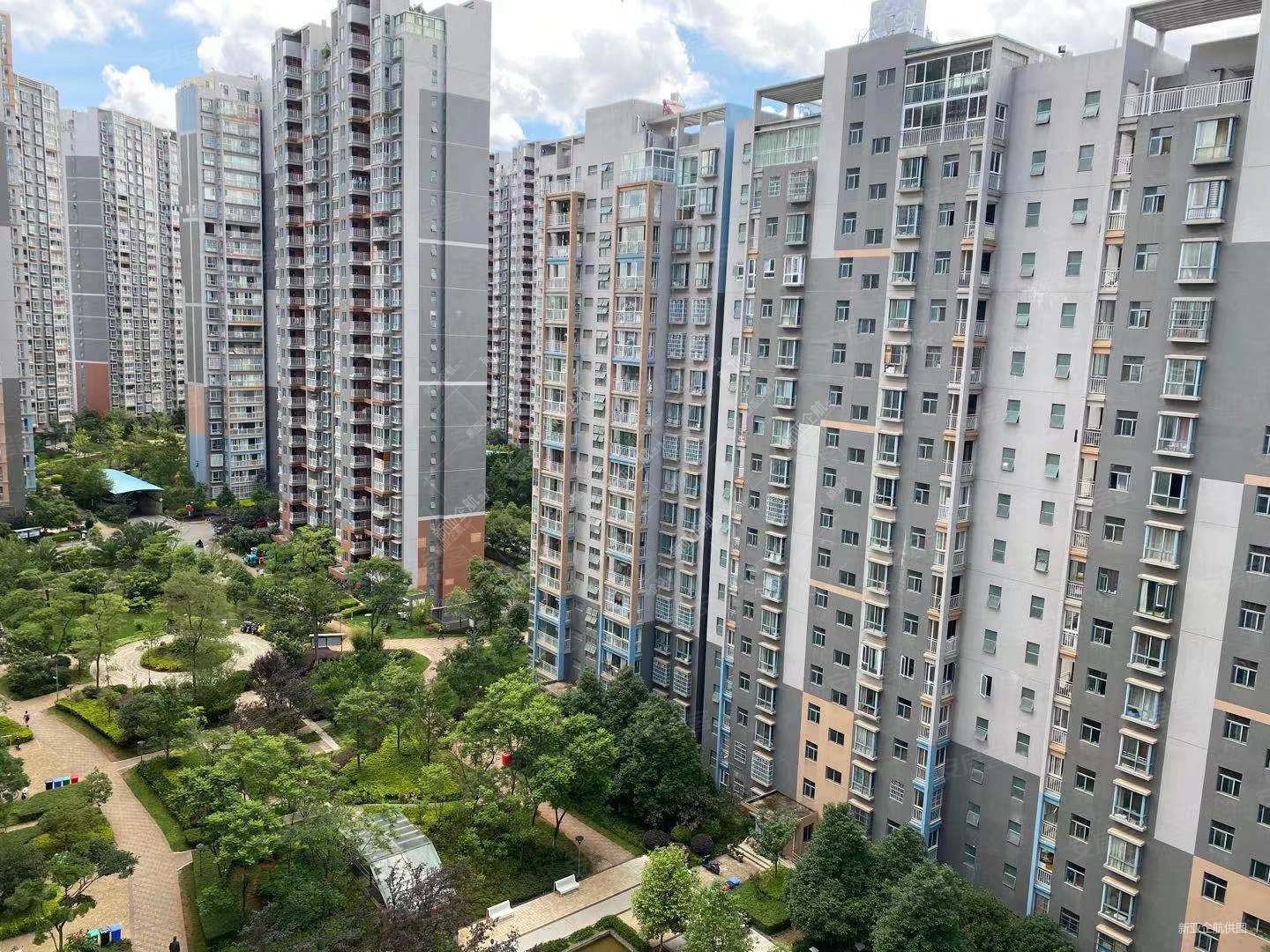 4房简装急售7楼143平南北雨花毓秀143万