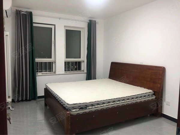 如东隆兴园一里隆兴园一里 2室1厅1卫 精装修 南北通透 电梯房出租