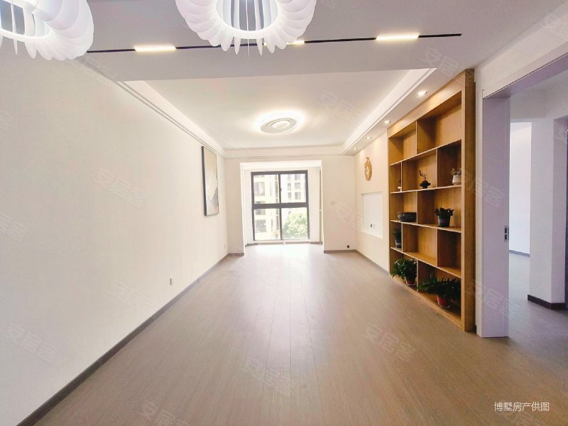 带车位!天一实验 融创东方御园 全新精装未入住三房 真  格