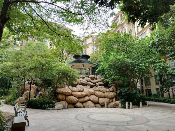 广州荔湾滘口新世界逸彩庭园全女生房,首月减100 雅诺广场,5号线滘口