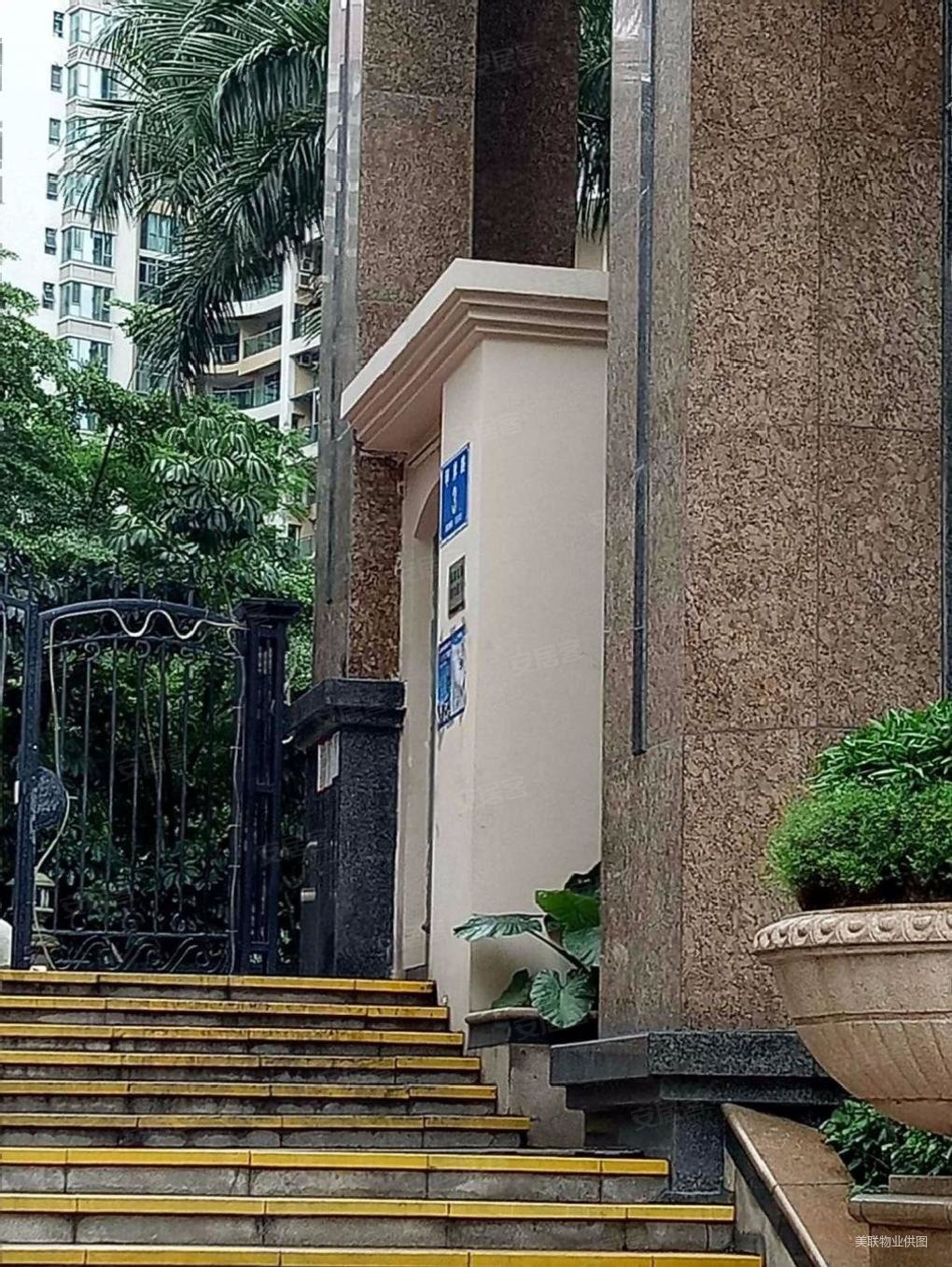 熙龙湾一期采光好婚房装修全明格局