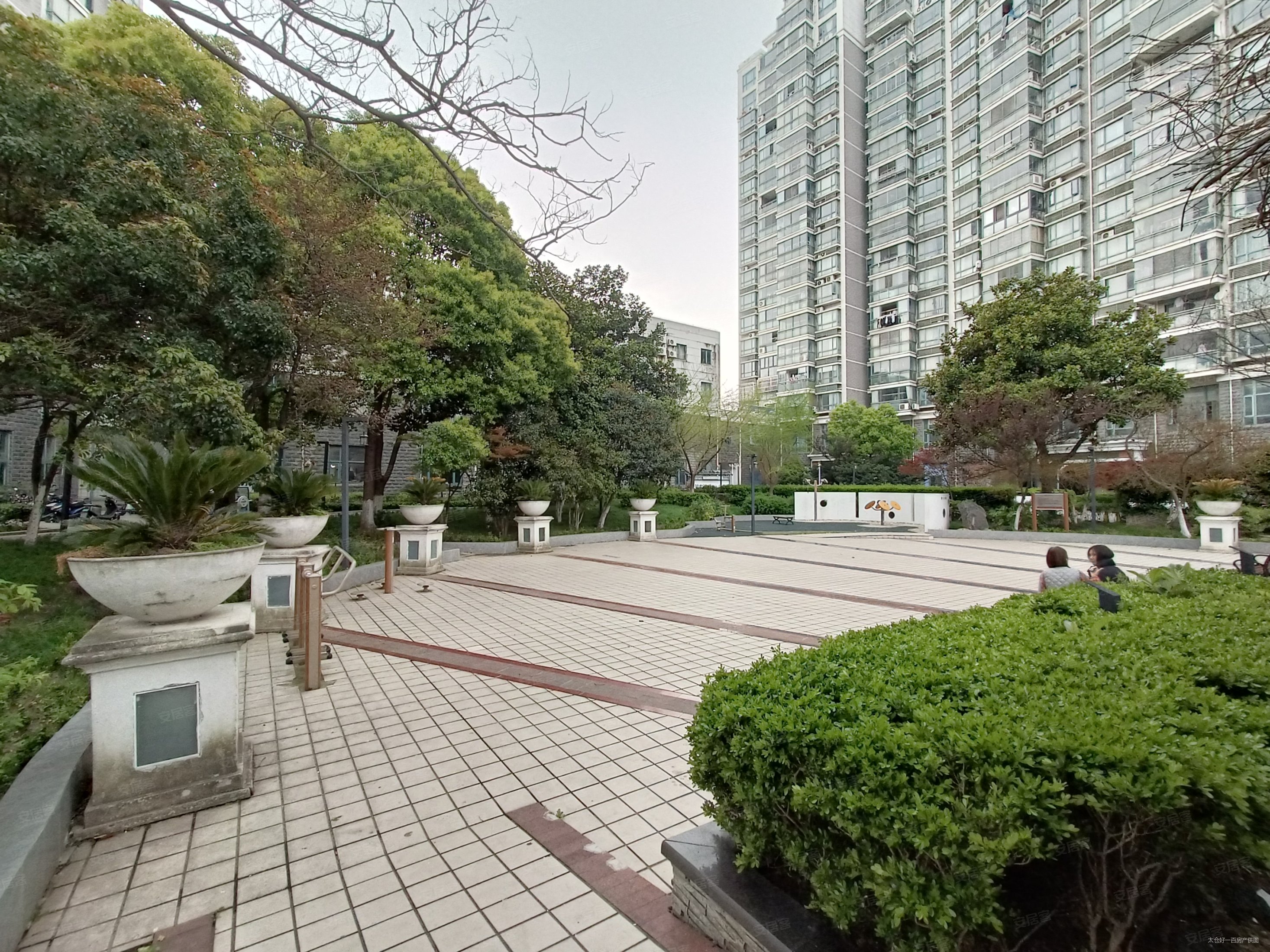 太仓君悦豪庭(南区)2室2厅1卫95㎡南北98万