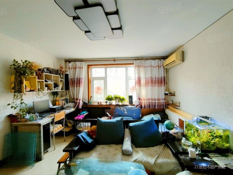 三楼三楼万达商圈石门小区2室2厅双阳卧