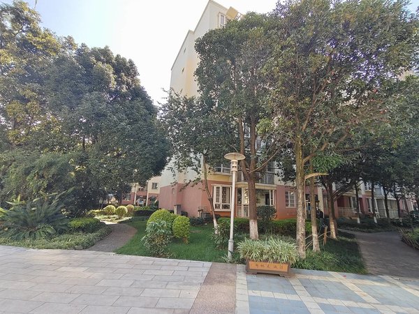 昆明西山世纪半岛福康花园(南区)爱琴海旁可做员工宿舍 福康花园南区