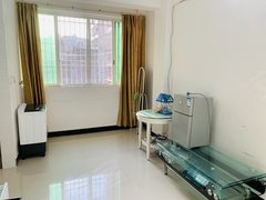 潮州湘桥潮枫路绿榕路3楼,1房1厅,家具齐全,拎包入住,月租650元出租房源真实图片