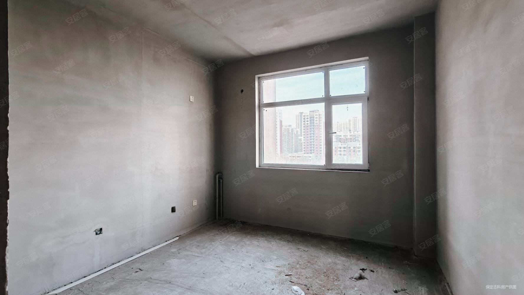 丽景华庭3室2厅2卫165㎡南北131万