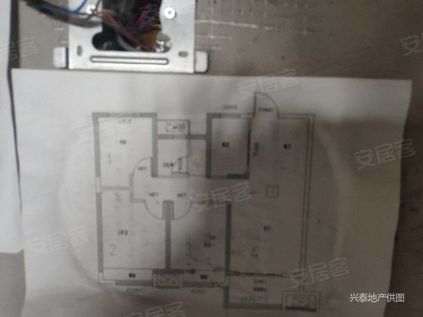 万珑府3室2厅1卫99㎡南北83.6万